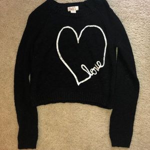 SO black crop sweater